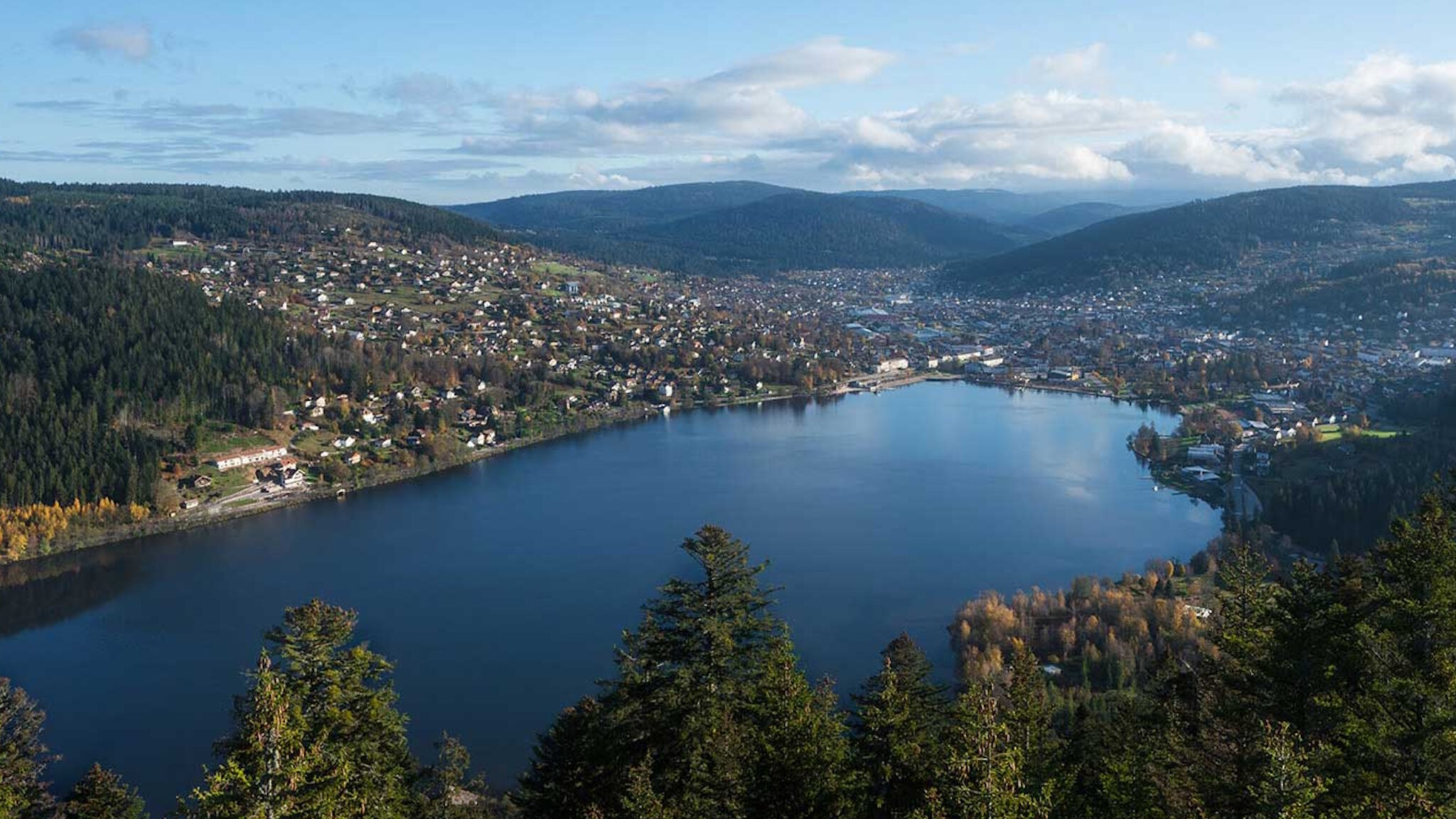 Balade en famille dans la forêt vosgienne